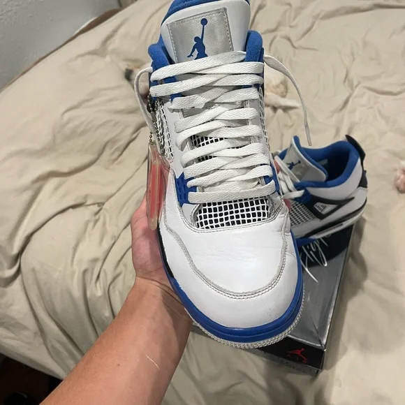 Jordan 4 “Motorsports “